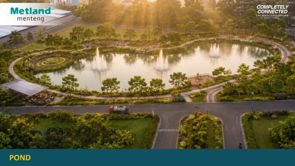 Metland Menteng Pond